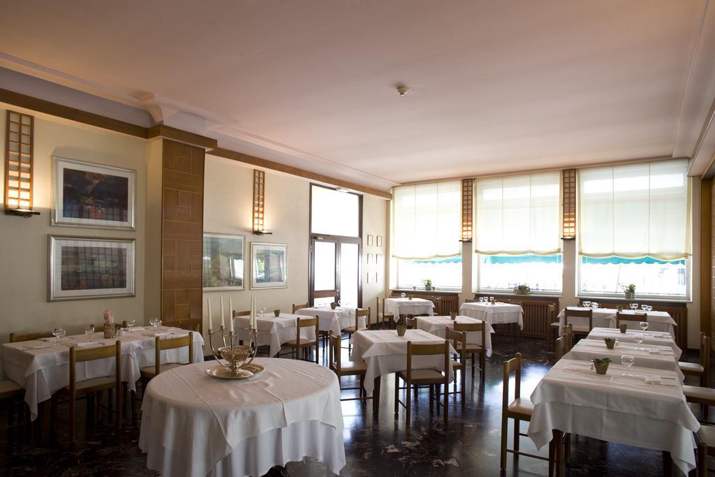 Hotel Conradi Chiavenna Eksteriør bilde