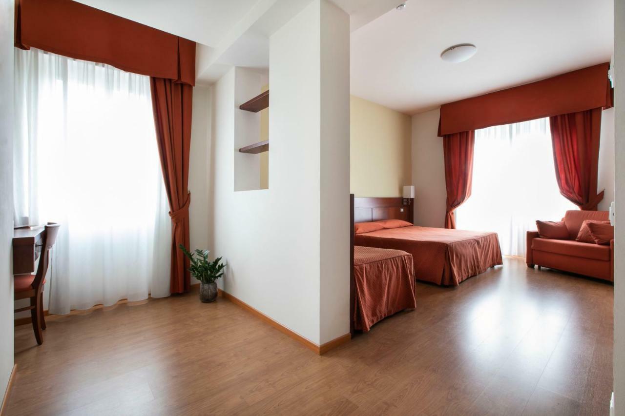 Hotel Conradi Chiavenna Eksteriør bilde