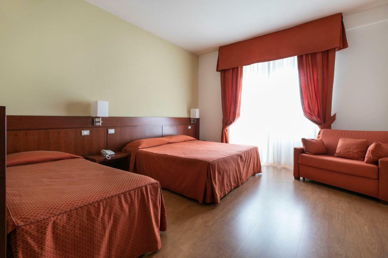 Hotel Conradi Chiavenna Eksteriør bilde