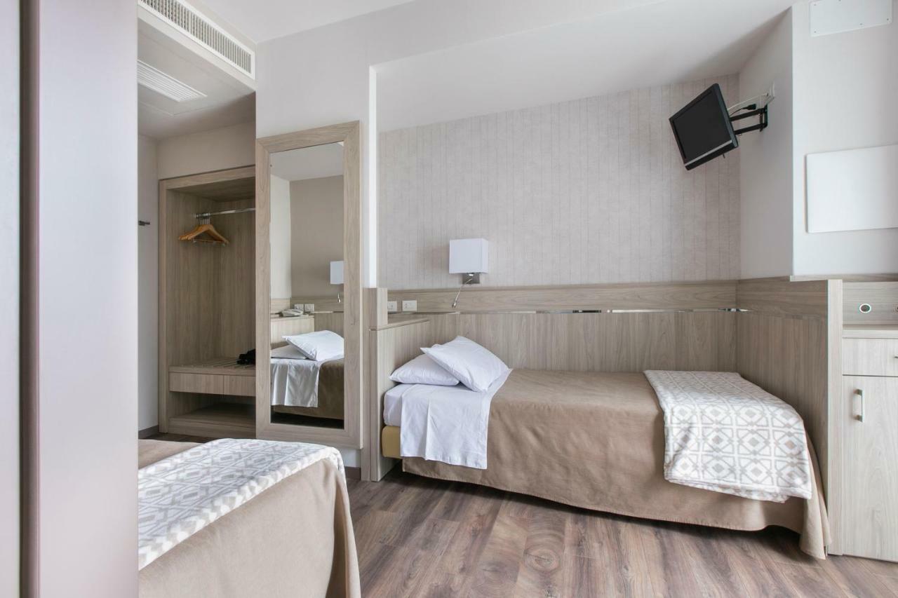 Hotel Conradi Chiavenna Eksteriør bilde
